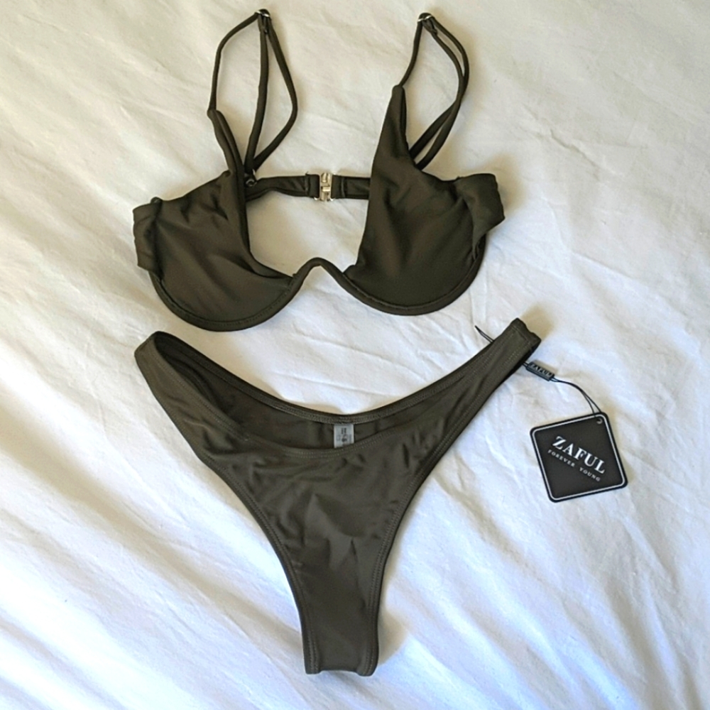 NWT💚Army Green Underwire Bikini💚